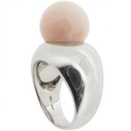 Contemporary Coral ring 18ct