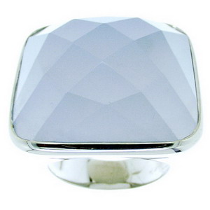 An 18k Large Chalcedony Cocktail Ring
